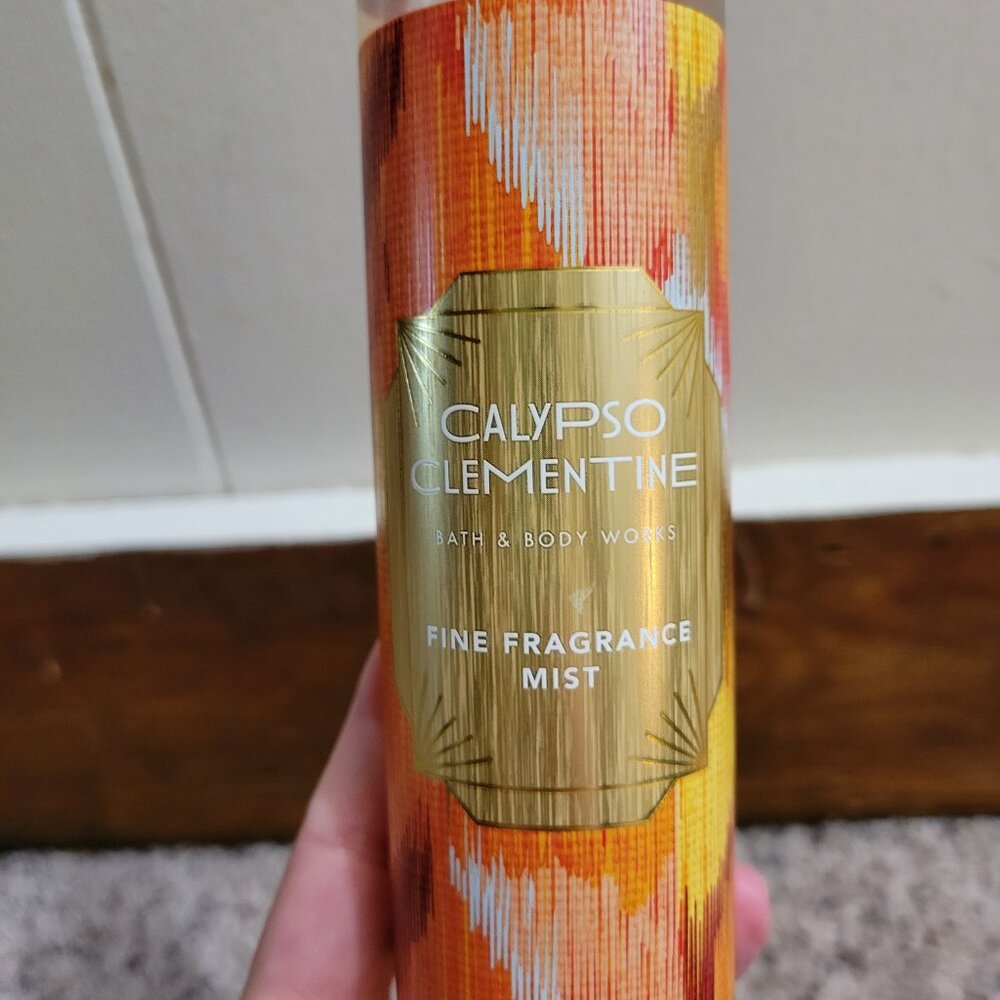 Bath & Body Works Spray Set - Picture 4 of 5